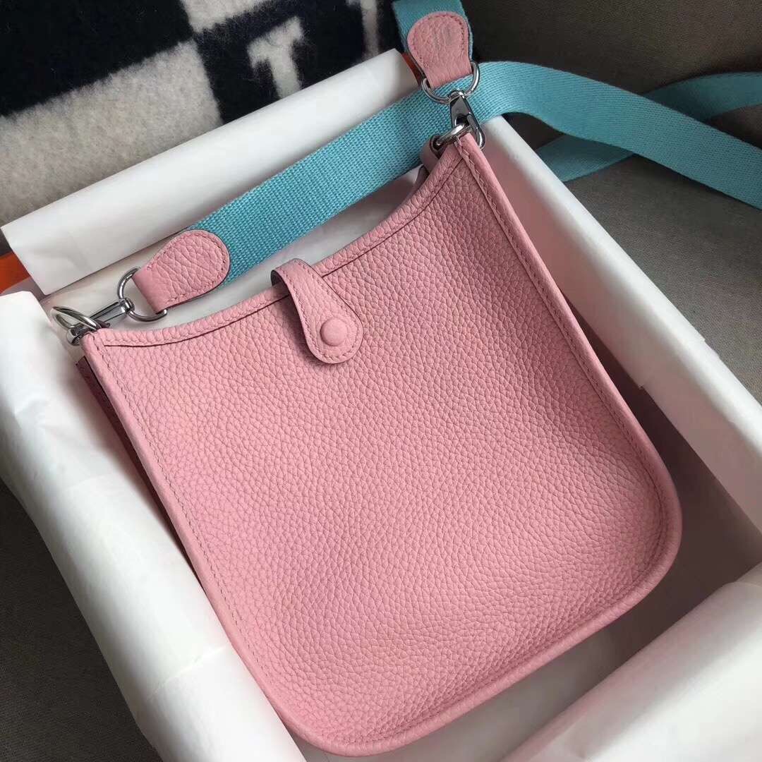 Hermes Evelyne 16 Amazone TPM Shoulder Bag In Pink Clemence Leather